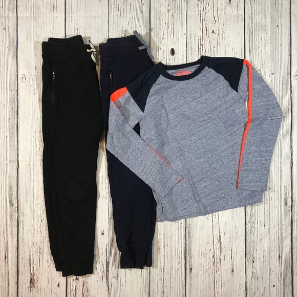 Crewcuts by JCrew Other - Crewcuts by Jcrew Boys  Casual Joggers and Tee